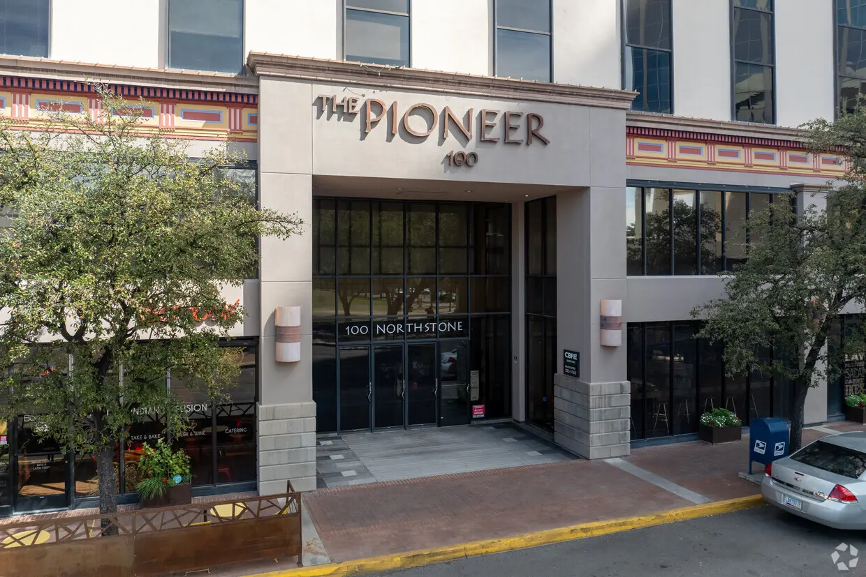 A building that has the word " pioneer " written on it.